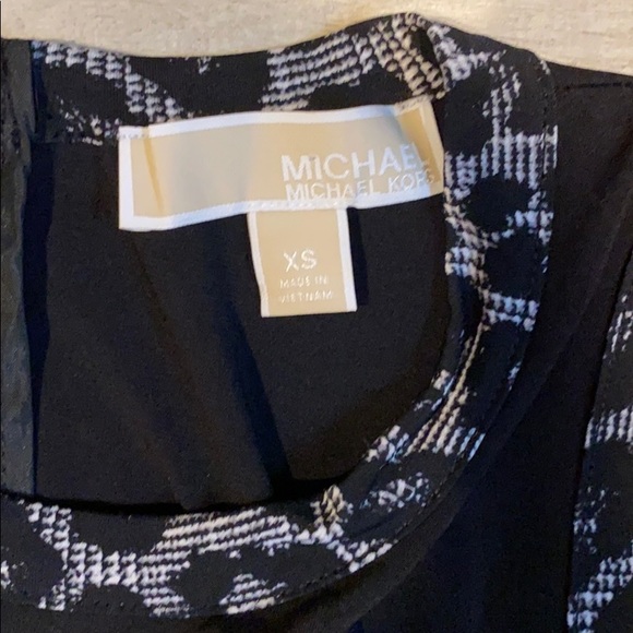 Michael Kors Faux Wrap Dress - Picture 5 of 6